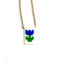 Carica l'immagine nel visualizzatore di Gallery, Collana con Fiore a Telaio Girocollo - Flowers Necklace