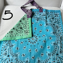 Carica l'immagine nel visualizzatore di Gallery, Bandana bag