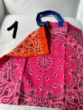 Carica l'immagine nel visualizzatore di Gallery, Bandana bag