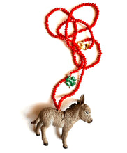 Carica l'immagine nel visualizzatore di Gallery, Collana lunga con perline e animali - Farm world