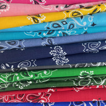 Carica l'immagine nel visualizzatore di Gallery, Bandana bag