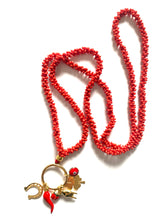 Carica l&#39;immagine nel visualizzatore di Gallery, viola pisenti amuleto necklace
